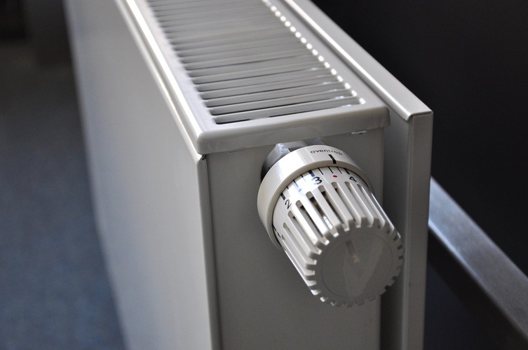 Comment changer un robinet de radiateur ?